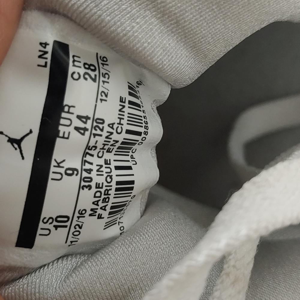 Nike Air Jordan Pure Money